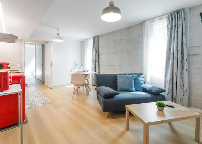 アパート Easyflatvezia, Near Lugano, Free Secure Parking